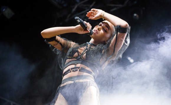 FKA Twigs