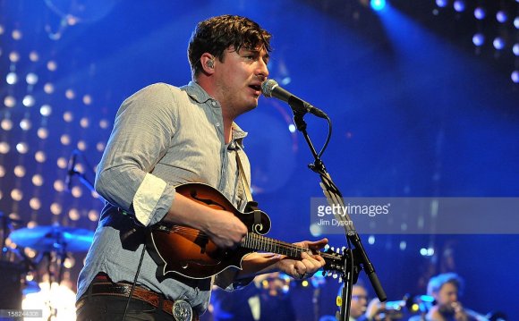 Marcus Mumford of British folk